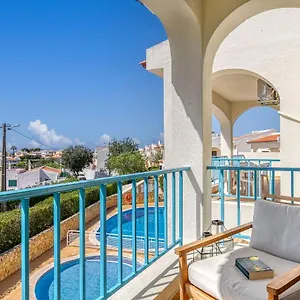  Apartment -spacious 2 Bedroom With Pool - Monte Dourado